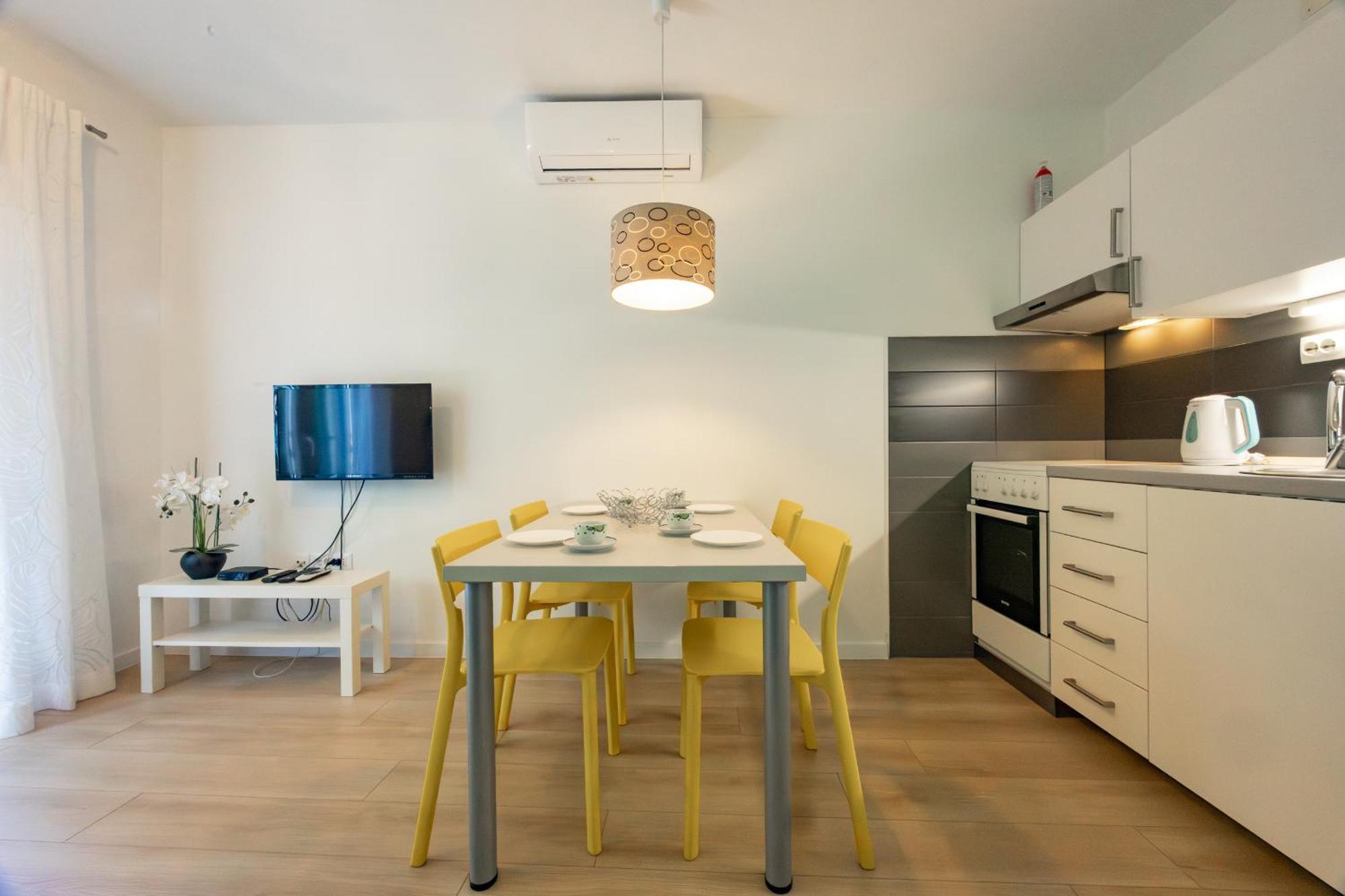Apartments Krzanic Podgora Buitenkant foto